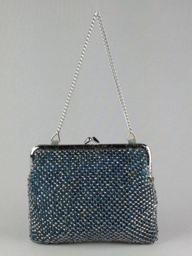 CLUTCH AZUL COM MIÇANGAS