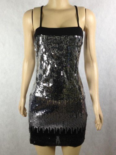 VESTIDO CHARLOTTE RUSSE DE PAETÊS