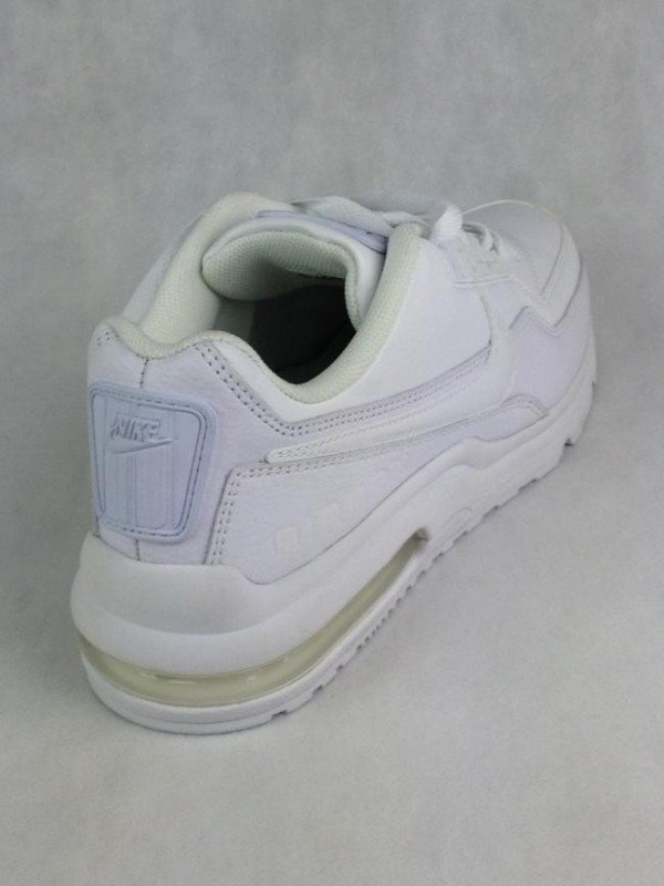 TÊNIS NIKE DE COURO BRANCO