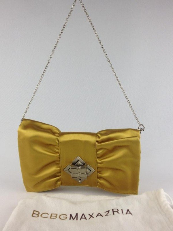 CLUTCH BCBG MAX AZRIA