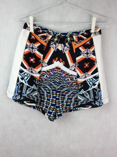 SHORTS CLOVER CANYON