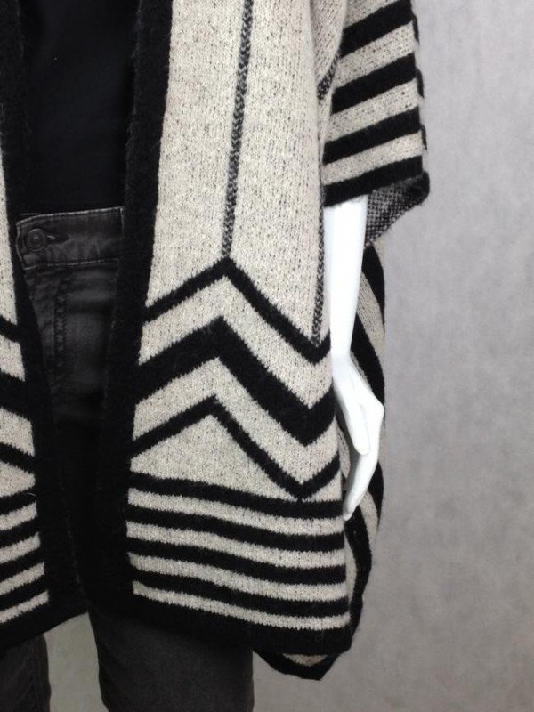 ZARA KNIT CARDIGAN HOODED