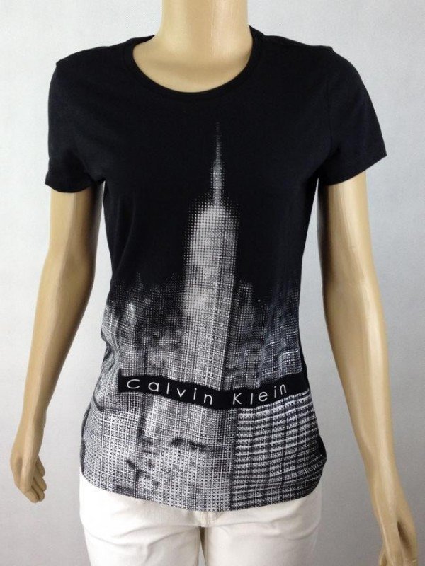 Camiseta New York - Calvin Klein - Feminino - Roupas - Camisetas