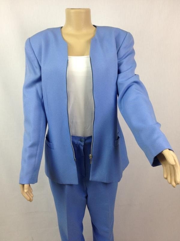 CONJUNTO BLAZER E CALÇA