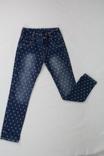 CALÇA CHICOTE JEANS CORAÇÕES