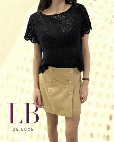 BLUSA ADRIANA DEGREAS DE CROCHET
