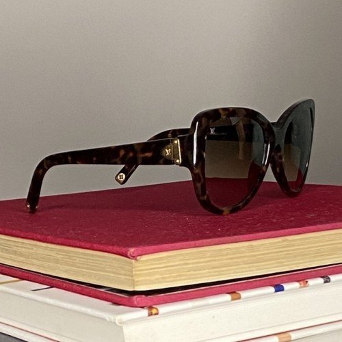 ÓCULOS LOUIS VUITTON Z0683W SOUPÇON CAT EYE TORTOISE