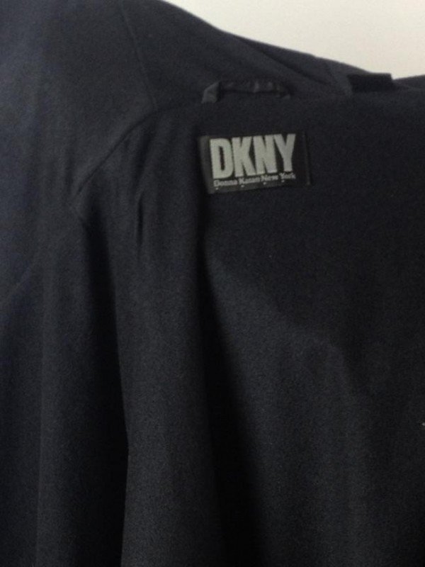 CASACO DKNY