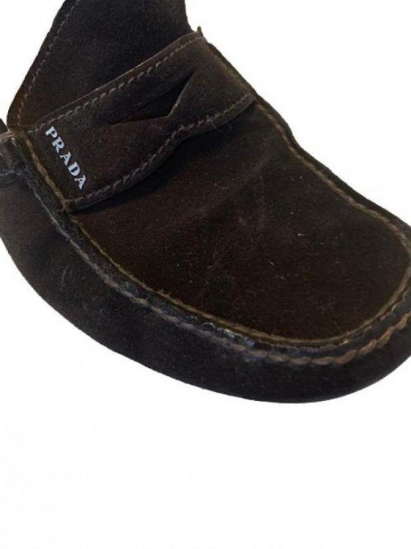SAPATO PRADA SLIP ON DE CAMURÇA
