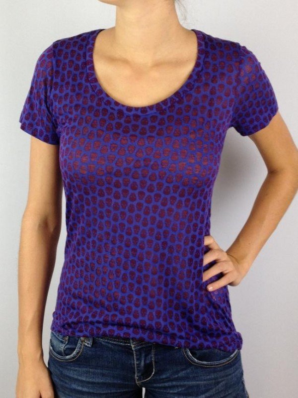 CAMISETA A. BRAND CAVEIRINHAS